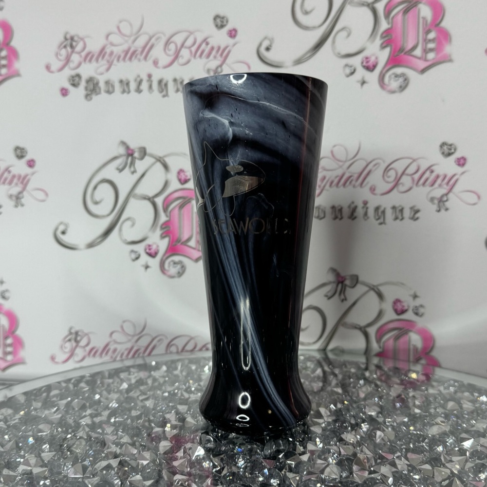 SeaWorld cup vase Black and White marble effect swirl sea world theme park